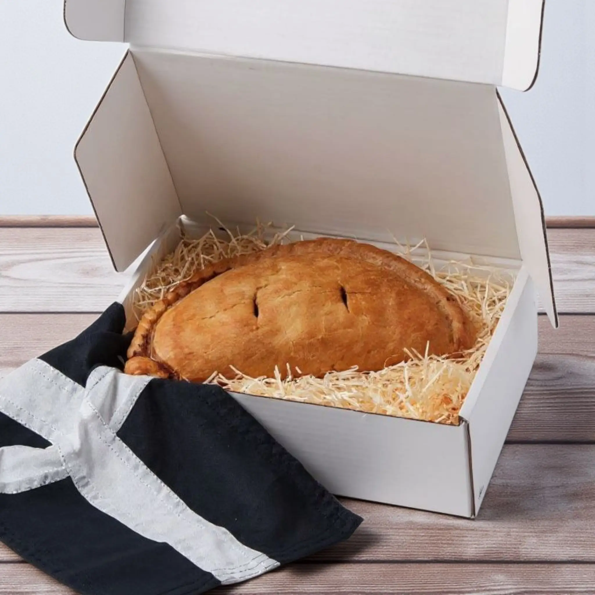 XXL 1KG Giant Cornish pasty